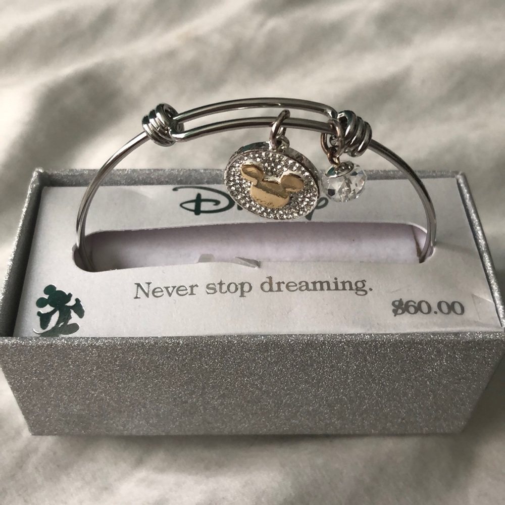 Disney bracelet. Never stop dreaming